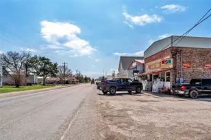 954 Fm 1749, Forestburg, TX 76239 - Photo 40