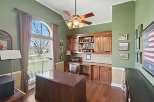 7405 Fox Fire Ct, Granbury, TX 76049 - Photo 16