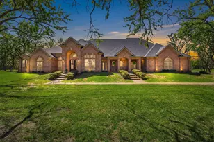 7405 Fox Fire Ct, Granbury, TX 76049 - Photo 1