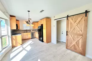 1816 Lexington Pl, Bedford, TX 76022 - Photo 10