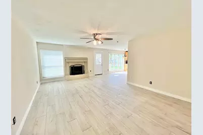 1816 Lexington Place, Bedford, TX 76022 - Photo 6