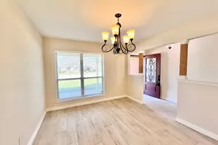 1816 Lexington Pl, Bedford, TX 76022 - Photo 4