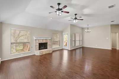 121 Wooded Creek Drive, Red Oak, TX 75154 - Photo 6