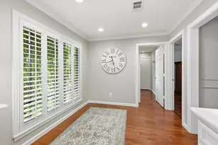 1000 Bert Dr, Arlington, TX 76012 - Photo 10