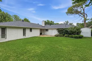 1000 Bert Dr, Arlington, TX 76012 - Photo 26