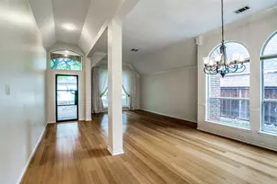 2120 Brentcove Dr, Grapevine, TX 76051 - Photo 4