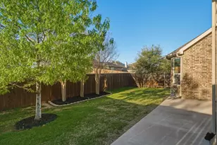 4844 Meadow Falls Dr, Fort Worth, TX 76244 - Photo 36