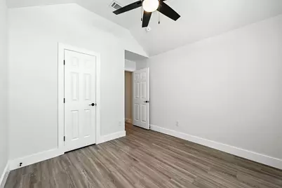 8016 Adcock Court, Fort Worth, TX 76137 - Photo 26