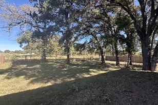 129 Towering Oaks, Tool, TX 75143 - Photo 20