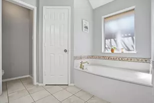 7021 Cook Cir, North Richland Hills, TX 76182 - Photo 16