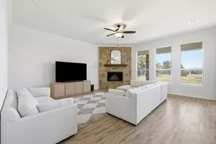 431 Tristin Ln, Waxahachie, TX 75167 - Photo 10