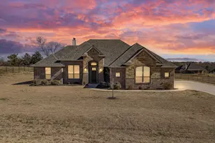 431 Tristin Ln, Waxahachie, TX 75167 - Photo 1