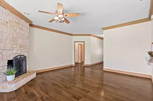 215 N 2nd St, Princeton, TX 75407 - Photo 8