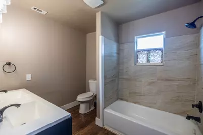 203 W Purdom Avenue, Alvarado, TX 76009 - Photo 12