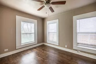 203 W Purdom Ave, Alvarado, TX 76009 - Photo 16