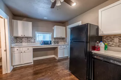 203 W Purdom Avenue, Alvarado, TX 76009 - Photo 10