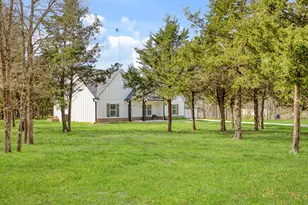 865 Co Rd 4519, Wolfe City, TX 75496 - Photo 6