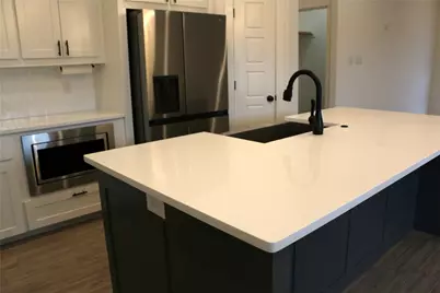 941 Tesslynn Avenue, Godley, TX 76044 - Photo 4