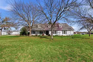 2376 Ripy Rd, Krum, TX 76249 - Photo 4