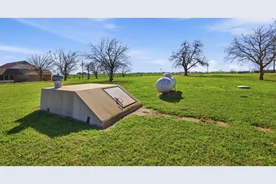 2376 Ripy Road, Krum, TX 76249 - Photo 40