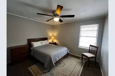 3717 Cranston Court E, Irving, TX 75062 - Photo 4