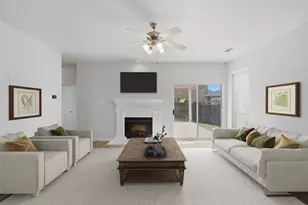 10986 Hawks Landing Rd, Fort Worth, TX 76052 - Photo 2