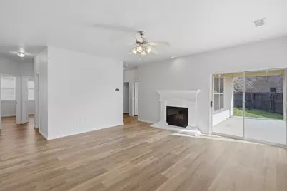 10986 Hawks Landing Road, Fort Worth, TX 76052 - Photo 18
