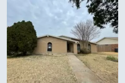 821 Stone Trail Drive, Plano, TX 75023 - Photo 1