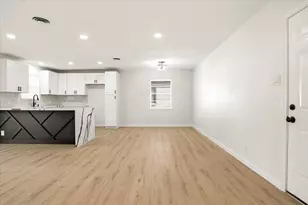 2101 Dayton St, Haltom City, TX 76117 - Photo 10