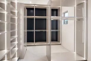 3262 St Croix Dr, Dallas, TX 75229 - Photo 12