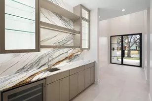 3262 St Croix Dr, Dallas, TX 75229 - Photo 2