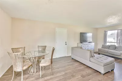 4712 Meadow Trail Drive, Dallas, TX 75236 - Photo 4