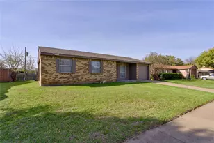 4712 Meadow Trail Dr, Dallas, TX 75236 - Photo 2