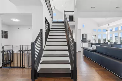 7548 Ridge Lane, Grand Prairie, TX 75054 - Photo 4