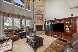 2703 Katherine Ct, Dalworthington Gardens, TX 76016 - Photo 4