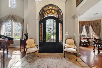2703 Katherine Court, Dalworthington Gardens, TX 76016 - Photo 2