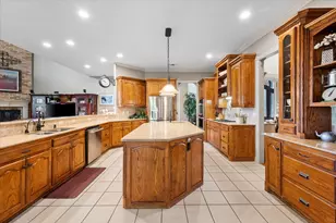 2703 Katherine Ct, Dalworthington Gardens, TX 76016 - Photo 12