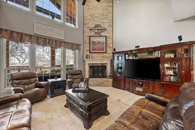 2703 Katherine Court, Dalworthington Gardens, TX 76016 - Photo 8