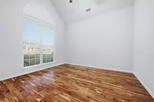 501 Seasons W, Sherman, TX 75092 - Photo 6