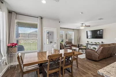 408 Frenchpark Drive, Fort Worth, TX 76052 - Photo 18