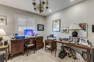 9936 Windlake Cir, Dallas, TX 75238 - Photo 16