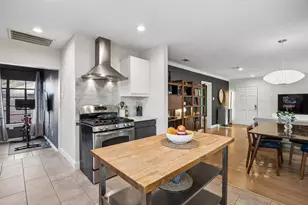 2155 Barberry Dr, Dallas, TX 75211 - Photo 10