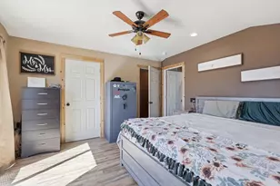 2119 Co Rd 2585, Alvord, TX 76225 - Photo 12