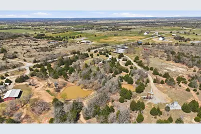 2119 County Road 2585, Alvord, TX 76225 - Photo 36