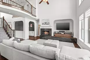 2281 Hideaway Pointe Dr, Little Elm, TX 75068 - Photo 12