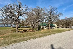 213 Cortez Dr, Nocona, TX 76255 - Photo 18