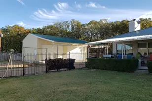 213 Cortez Dr, Nocona, TX 76255 - Photo 8