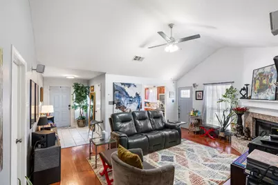 735 Rachel Street, Grand Prairie, TX 75052 - Photo 6