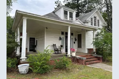 1738 Lamar Avenue, Paris, TX 75460 - Photo 1