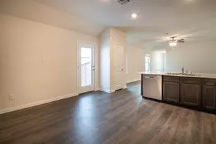 3936 Oak Crk Cir, Denison, TX 75020 - Photo 8